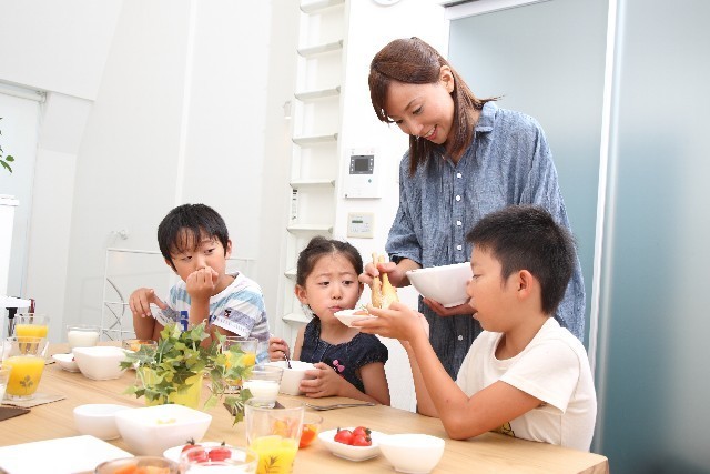 小学生の平均身長が伸びている理由